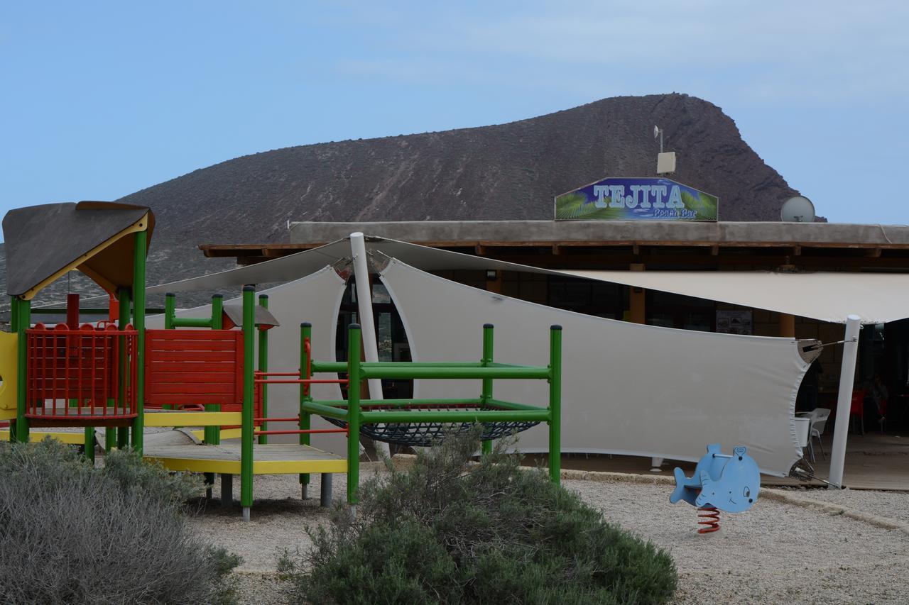 Eco-Wooden Houses Camping Montana Roja El Médano Exterior foto